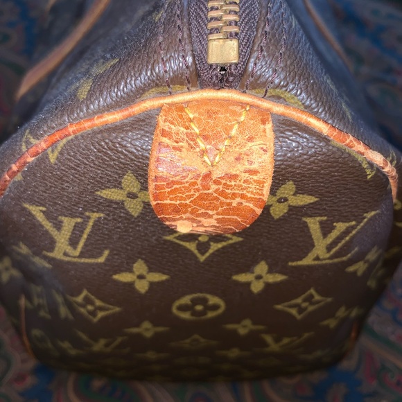 Louis Vuitton Keepall 45 - Picture 4 of 8